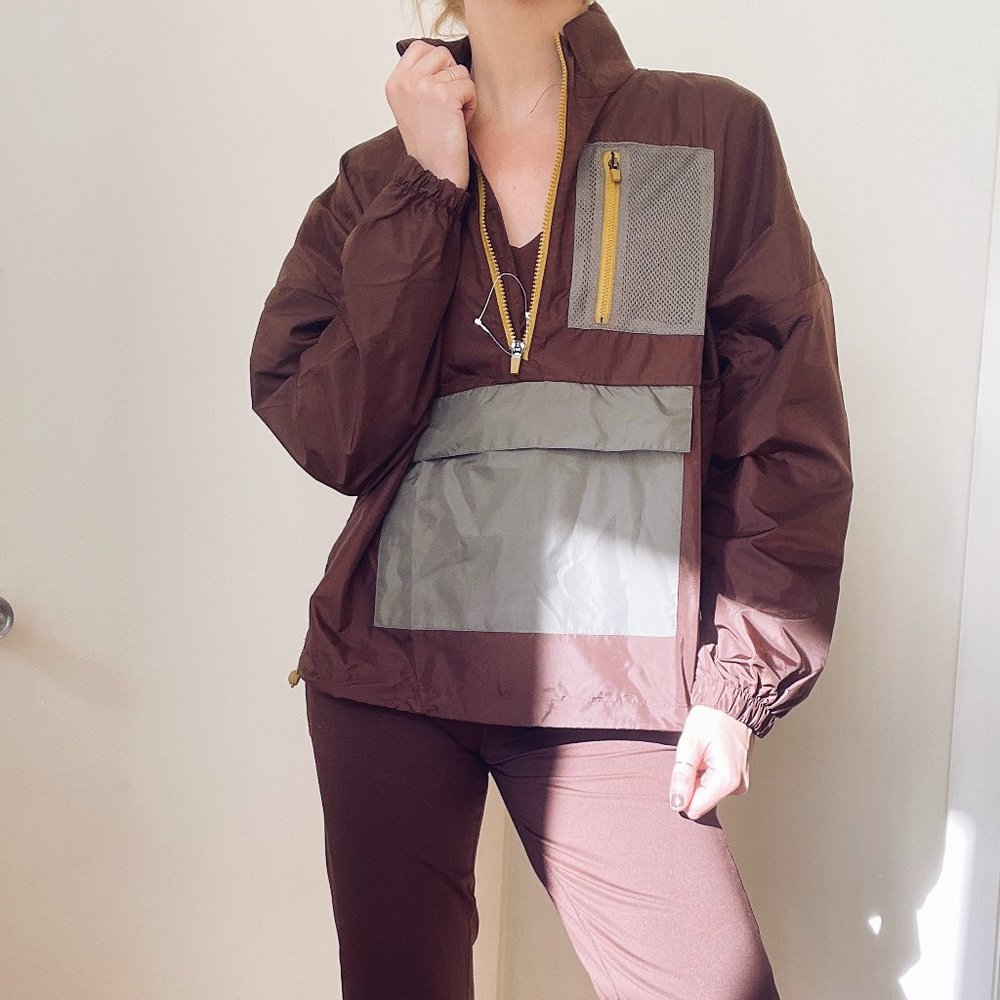 FABLETICS Shawn Cropped Half-Zip Jacket M (matching set) NWT